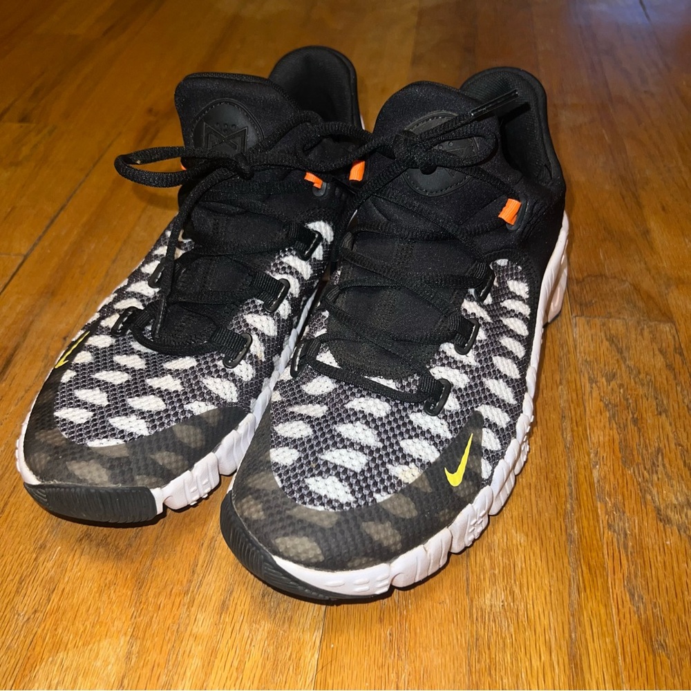 Nike Free Metcon 4 'Printed Black White' size 10 - Picture 4 of 8